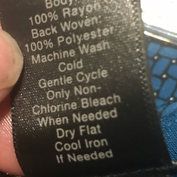 Ann Taylor Blue Long Sleeves Lose Blouse Slit Back  With Different Pattern Sz MP - Picture 8 of 8